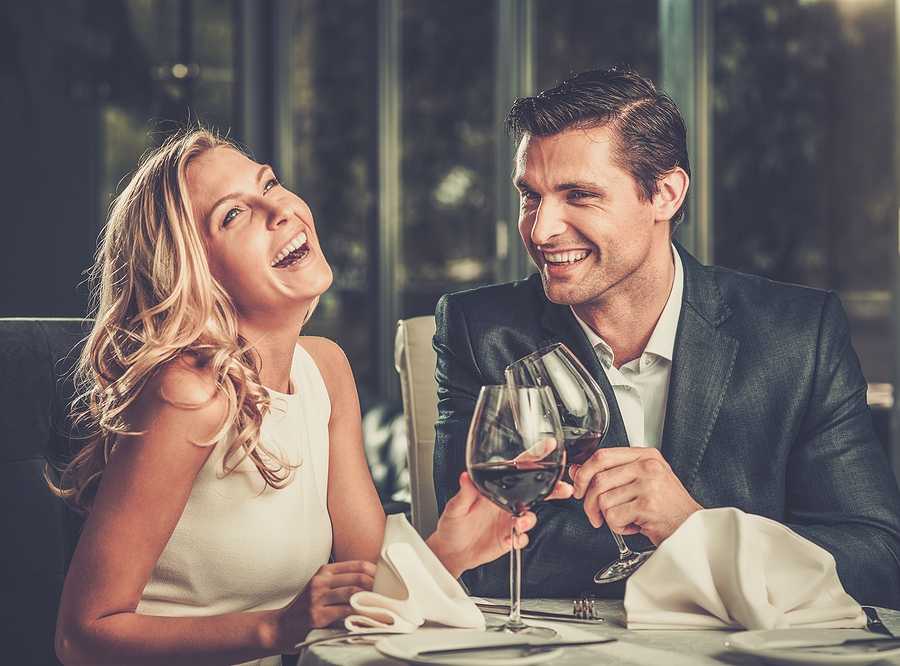 Online Dating Safely - Be Careful with Alcohol
